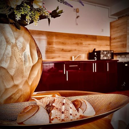 Lira Beach Studio Mamaia Εξωτερικό φωτογραφία