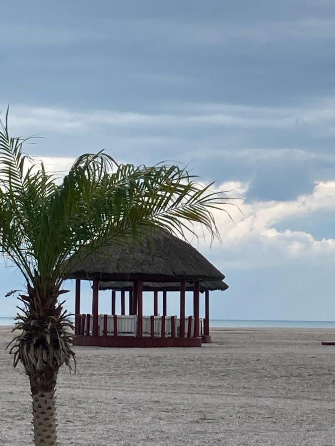 Lira Beach Studio Mamaia Εξωτερικό φωτογραφία