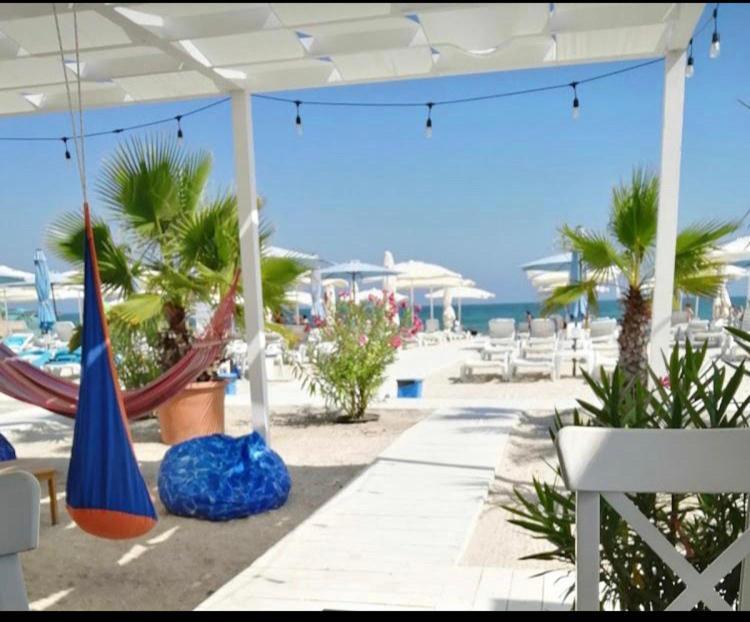 Lira Beach Studio Mamaia Εξωτερικό φωτογραφία