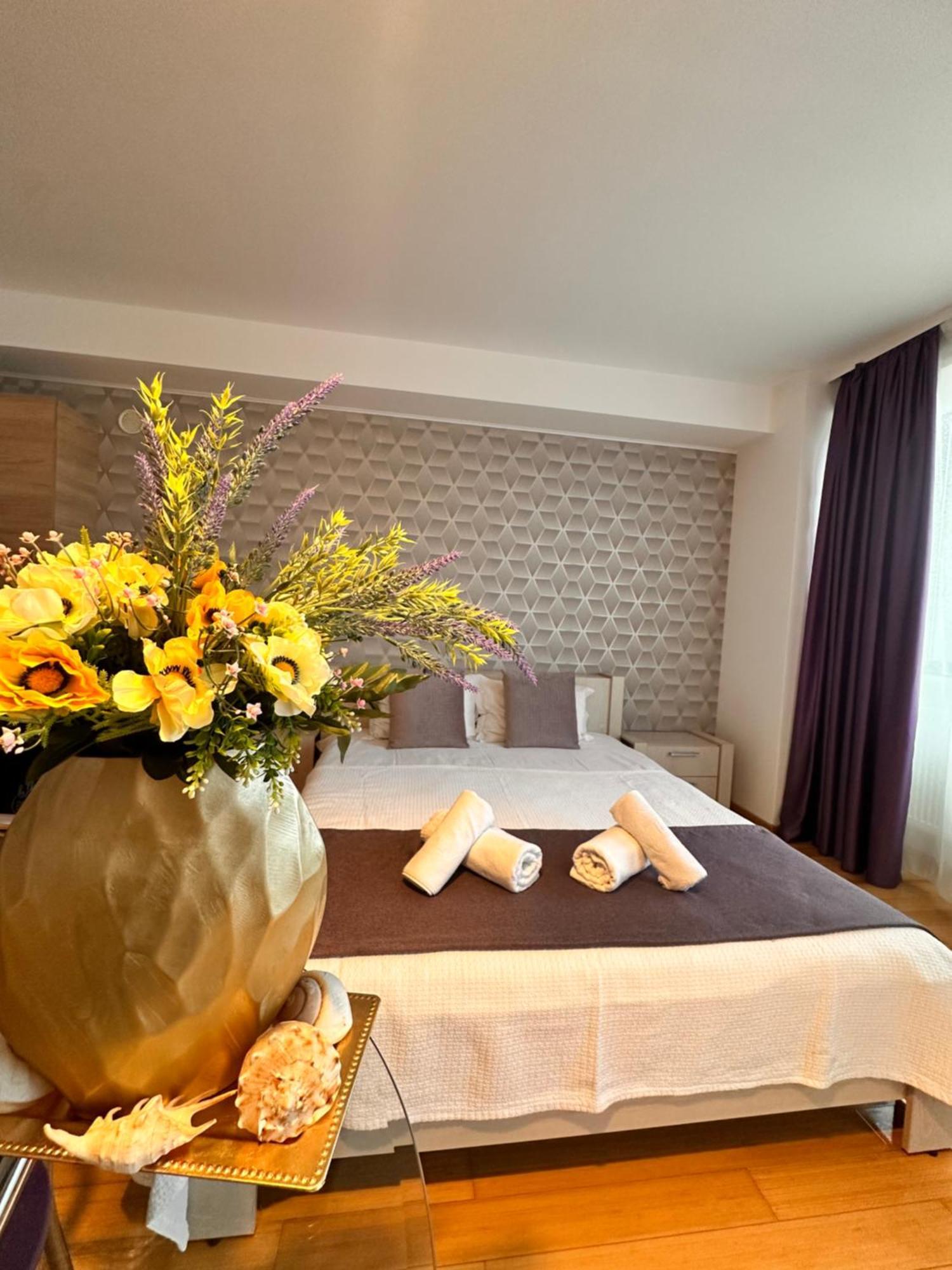 Lira Beach Studio Mamaia Εξωτερικό φωτογραφία