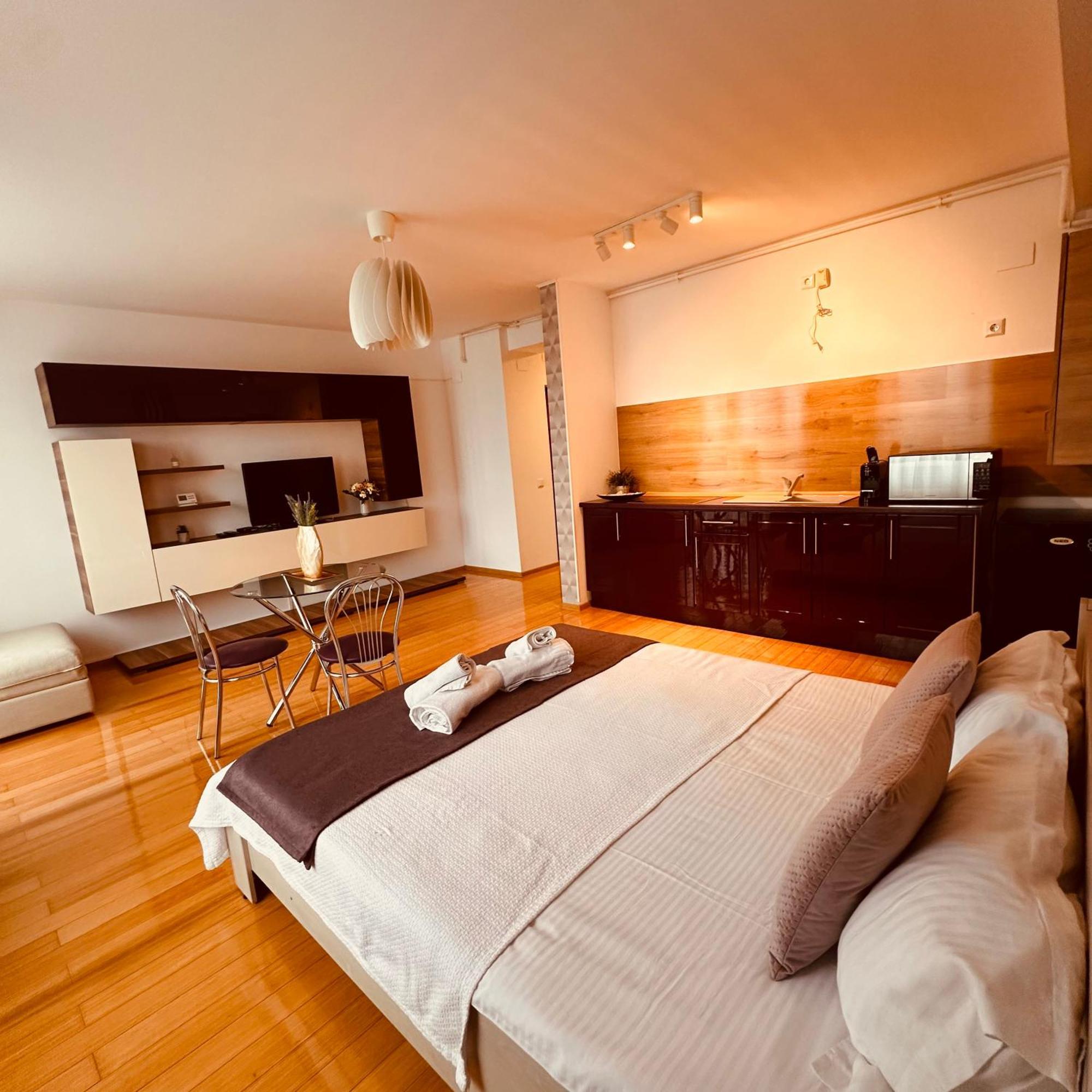 Lira Beach Studio Mamaia Εξωτερικό φωτογραφία